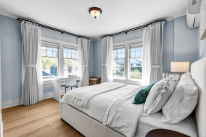 West King Edward Luxury Guest Home